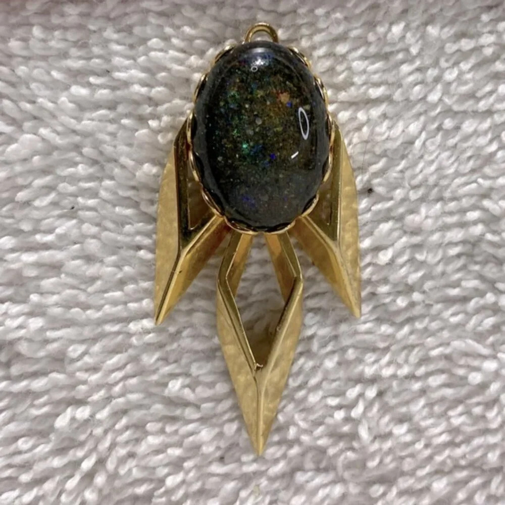 Vintage Gold Tone Necklace Pendant With Black Sunstone Costume Jewelry Pendant